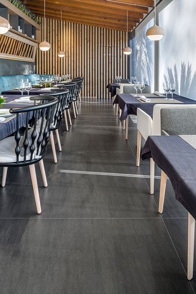 Керамограніт Neolith BASALT BLACK FUSION SATIN 3200x1500x6 мм 104995 фото
