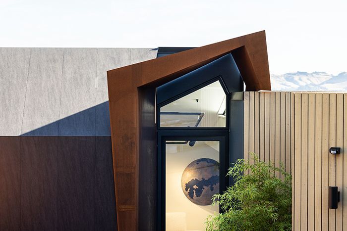 Керамограніт Neolith BASALT BLACK FUSION SATIN 3200x1500x6 мм 104995 фото